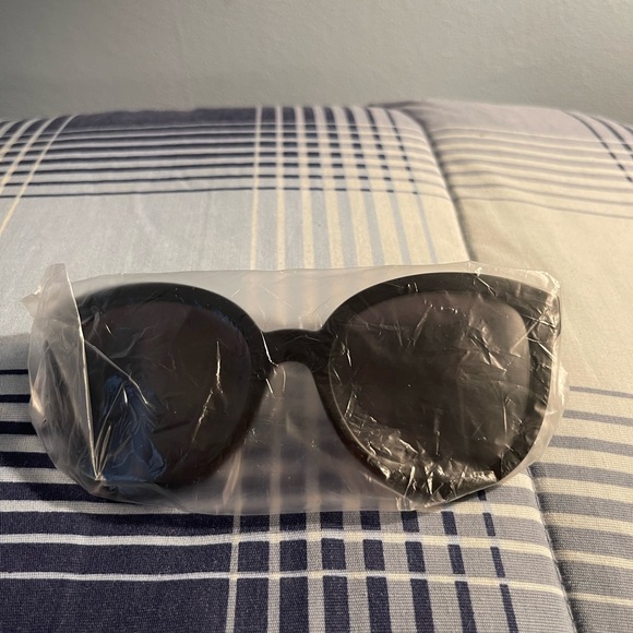 Brand New Gucci Sunglasses
